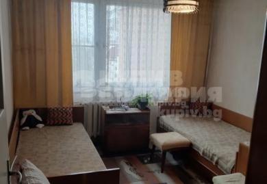 Dreizimmerwohnung in Mladost 2, Sofia