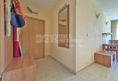 Möblierte 2-Zimmer-Wohnung mit Poolblick in Sonnenstrand