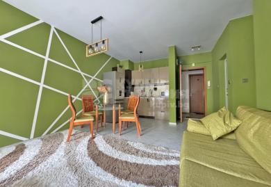 Möblierte 3-Zimmer-Wohnung im EG mit Loggia nahe Strand in Sonnenstrand 