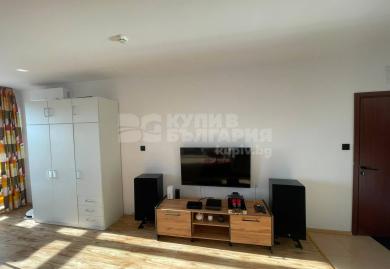 Cozy 1-Bedroom Apartment Near Sunny Beach with Pool & Nature Views