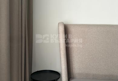 Luxuriöse Drei-Zimmer-Wohnung mit Designermöbeln im Stadtteil Iztok, Sofia
