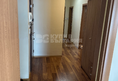 Helle und geräumige Dreizimmerwohnung in Sofia