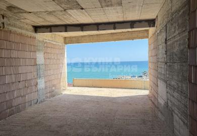 Luxus-Residenz direkt am Strand von Kavarna: Unendlicher Meerblick