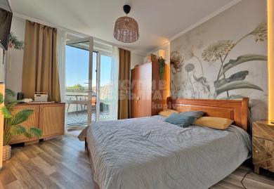 Stilvolle 2-Zimmer-Wohnung nah am Meer mit XXL-Terrasse in Sonnenstrand
