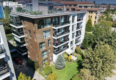Einzigartige Maisonette auf drei Ebenen mit Meerblick in Varna