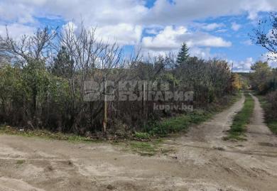 Парцел в регулация с отличен достъп в м-т Перчемлията, гр. Варна