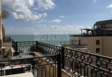 Apartkomplex in erster Meereslinie am Goldstrand, Varna