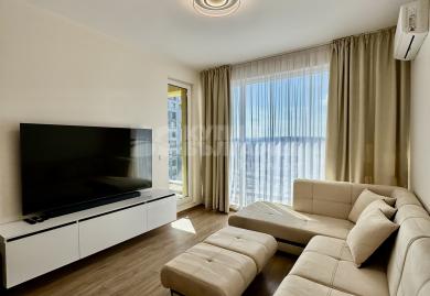 Обзаведен двустаен под наем в C-MAX CENTER