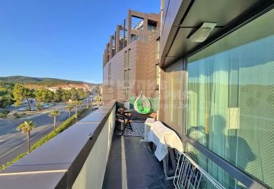 Stilvolle 2-Zimmer-Wohnung nah am Meer mit XXL-Terrasse in Sonnenstrand