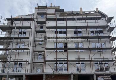 Zwei-Zimmer-Wohnung mit Parkplatz in einem modernen Vorort in Sofia