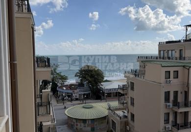 Apartkomplex in erster Meereslinie am Goldstrand, Varna