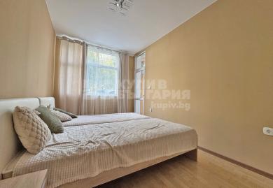 Möblierte 3-Zimmer-Wohnung im EG mit Loggia nahe Strand in Sonnenstrand 