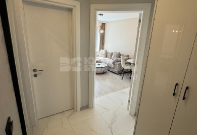 Elegantes Zwei-Zimmer-Apartment mit Designer-Interieur bester Lage in Sofia
