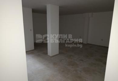 Апартаменти в новострояща се сграда в район Широк център, Варна