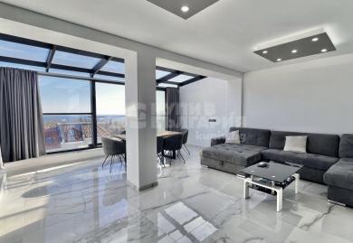 Drei-Zimmer-Apartment mit Meerblick und Parkplatz in einem Premium Komplex