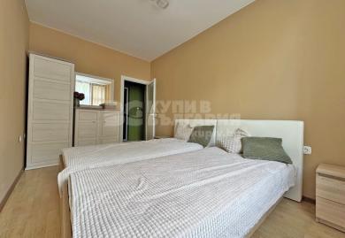 Möblierte 3-Zimmer-Wohnung im EG mit Loggia nahe Strand in Sonnenstrand 
