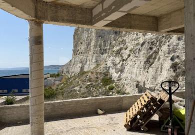 Luxus-Residenz direkt am Strand von Kavarna: Unendlicher Meerblick