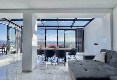 Drei-Zimmer-Apartment mit Meerblick und Parkplatz in einem Premium Komplex
