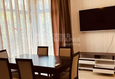 Обзаведен тристаен апартамент в Св. Св. Константин и Елена, Варна