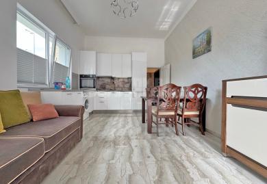 Möblierte 2-Zimmer-Erdgeschosswohnung mit großer Terrasse in Sonnenstrand