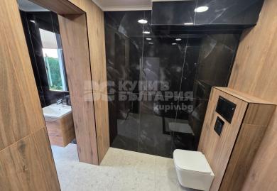 Тристаен апартамент след основен ремонт с панорамна гледка до Varna Mall