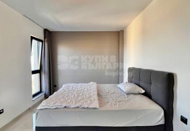 Drei-Zimmer-Apartment mit Meerblick und Parkplatz in einem Premium Komplex