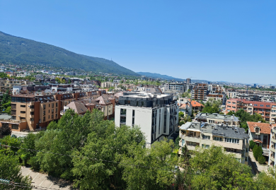 Stilvolles, nach Süden ausgerichtetes Apartment mit Panoramablick auf das Vitosha-Gebirge