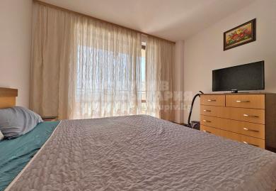 Großzügige 83 qm Wohnung im 3. OG mit herrlichem Poolblick am Meer