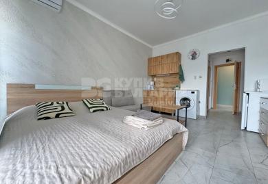 Komplett möbliertes Studio nahe dem Meer in Sonnenstrand mit Pool