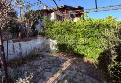 Coastal Retreat in Varna: Charming 3-Bedroom Villa with Forest & Sea Views
