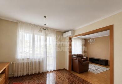 Geräumige Vierzimmerwohnung in Ovcha Kupel 1, Sofia