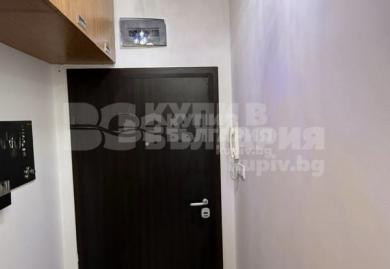 Luxuriöses Zwei-Zimmer-Apartment im Bezirk Banishora, Sofia