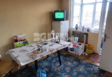 Drei-Zimmer-Wohnung im Stadtteil Geo Milev - Sofia 