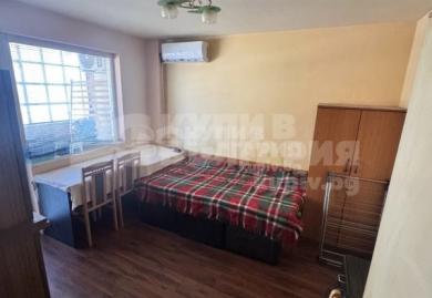Großzügiges Familienglück: 4-Zimmer-Wohnung in Moderno Predgradie, Sofia