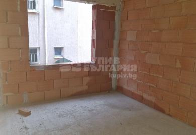 Тристаен апартамент в нова бутикова сграда в кв.Изгрев