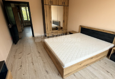 Komplett renovierte Zweizimmerwohnung im Grünen im Bezirk Nadezhda 4, Sofia
