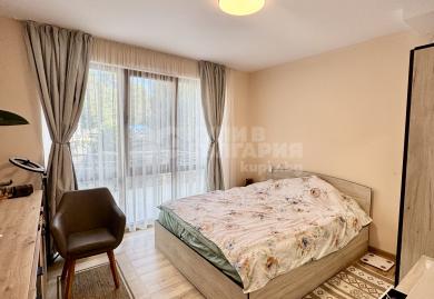 Voll möblierte Dreizimmerwohnung nahe St. Konstantin und Elena, Varna