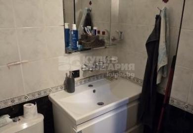 Möblierte Dreizimmerwohnung im Bezirk Druzhba 1, Sofia