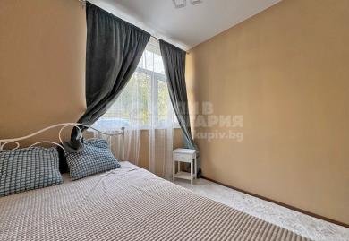 Möblierte 3-Zimmer-Wohnung im EG mit Loggia nahe Strand in Sonnenstrand 