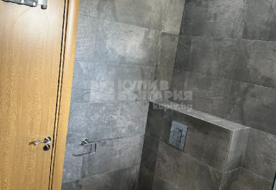 Helle und geräumige Dreizimmerwohnung in Sofia
